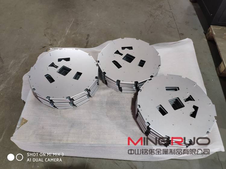 【鈑金加工知識(shí)】為什么水果罐頭大多用玻璃罐，肉罐頭用金屬罐子