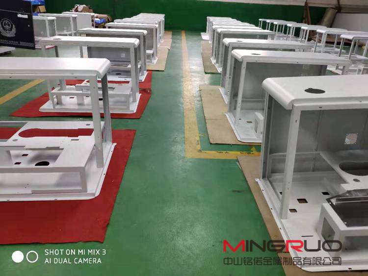 汽車鈑金噴漆的一些價(jià)格供大家參考