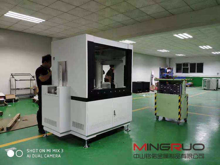 震憾！CNC居然可以直接銑出手機(jī)金屬外殼鏡面效果-鈑金加工珠海機(jī)箱機(jī)柜設(shè)備外殼激光切割中山銘偌金屬制品有限公司