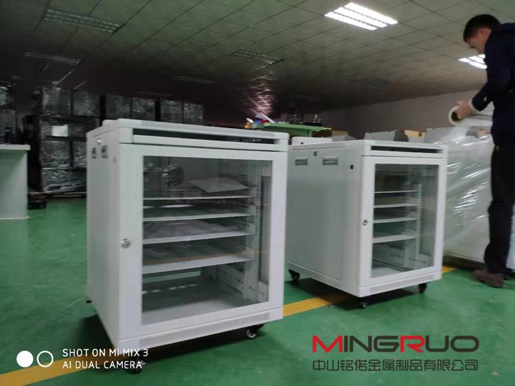 鈑金加工中工業(yè)電控箱點(diǎn)贊的相關(guān)性知識